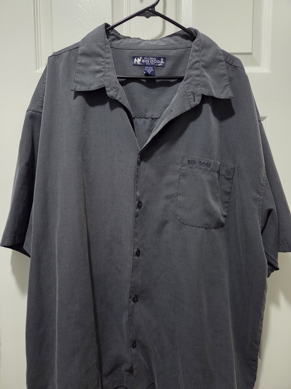 Big Dogs Men's Short Sleeve Button Down Shirt - Charcoal